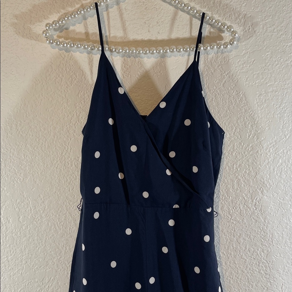 LOFT Women’s Pants Jumpsuit Romper Navy White Polka Dots Pockets Size 2P NWT - Picture 3 of 10